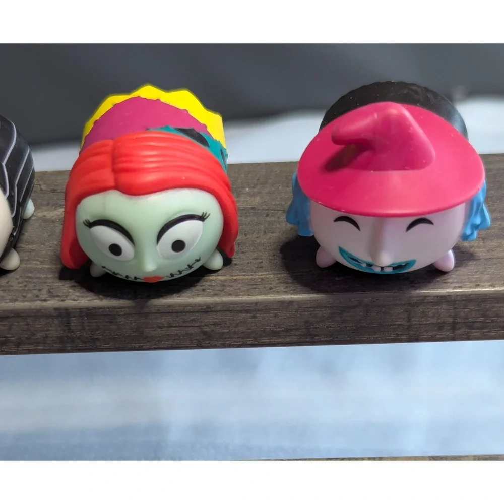DISNEY TSUM TSUM Lot of 12 Mixed Figures - Glitter, Pastel, Etc.